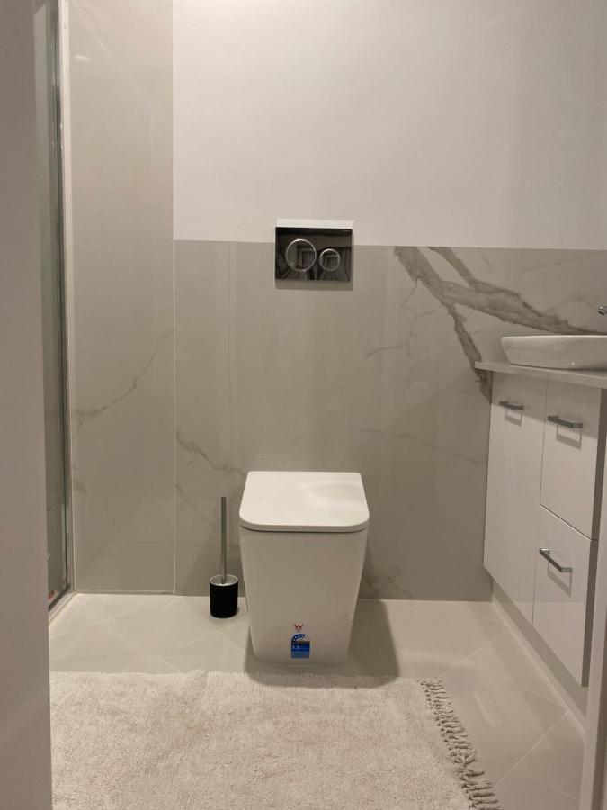 Guest Ensuite 7 Minutes From Airport 墨尔本 外观 照片